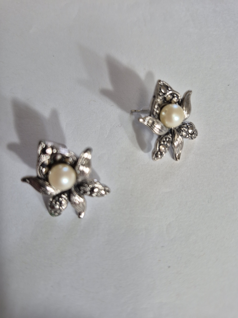 Cream Pearl Floral Silver-Tone Stud Earrings - Women Jewelry
